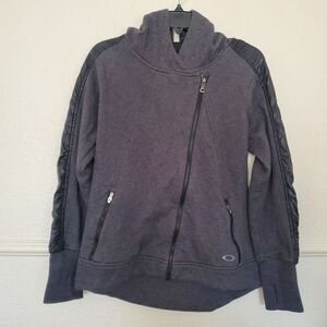 Oakley Jacket Hooded Womens Full Diagonal Zip Size M Black LS Thumb Slots